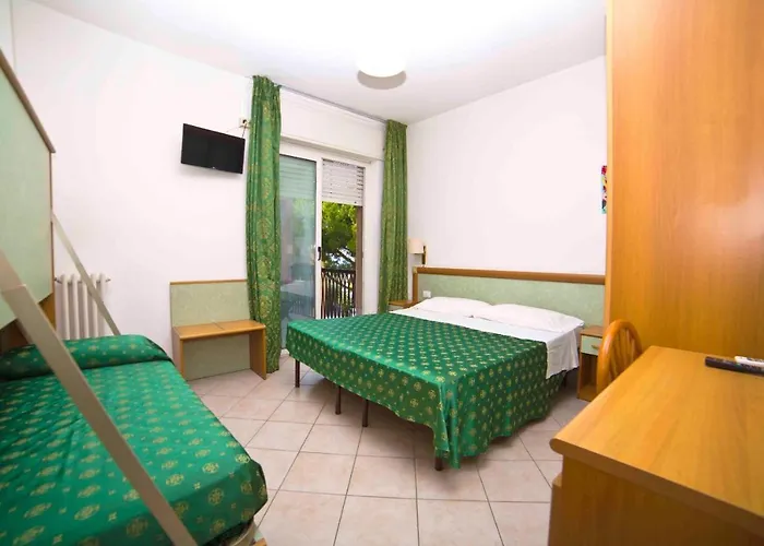 Kristall Hotel