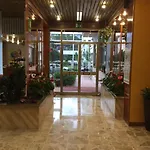 Kristall Hotel 3*