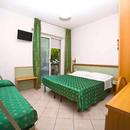 Kristall Hotel